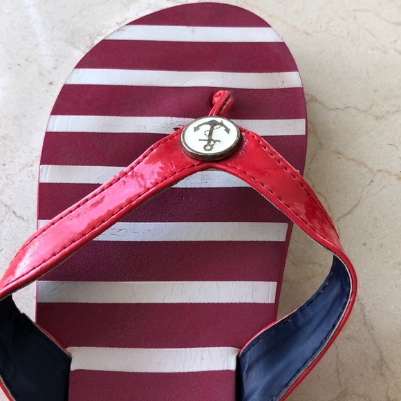 RED PATENT STRAP WITH ANCHOR BUTTON FLIP FLOPS - Picture 2 of 5